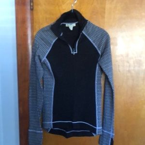 Dakini 1/4 zip stretch knit top